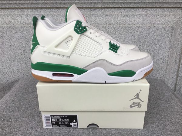 Jordan 4 Retro SB Pine Green