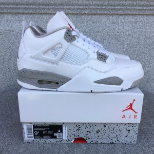 Jordan 4 Retro White Oreo (2021)