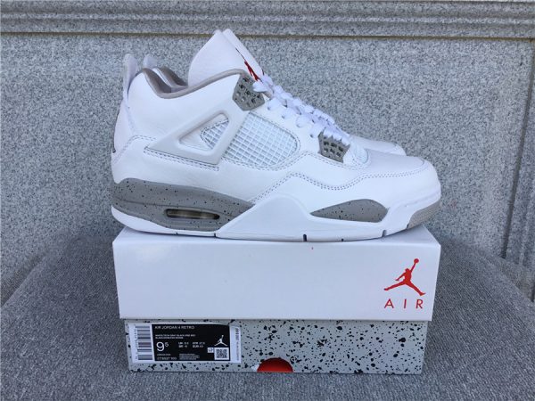 Jordan 4 Retro White Oreo (2021)