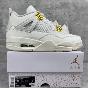 Jordan 4 Retro Metallic Gold (Women's)
