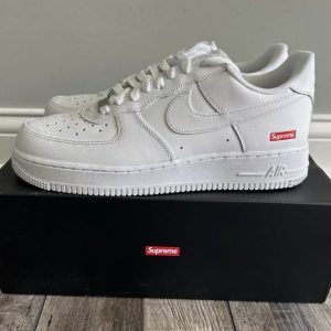Nike Air Force 1 Low Supreme White