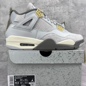 Jordan 4 Retro SE Craft Photon Dust