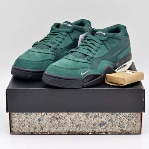 Jordan 4 RM SP Nigel Sylvester Grandma's Driveway
