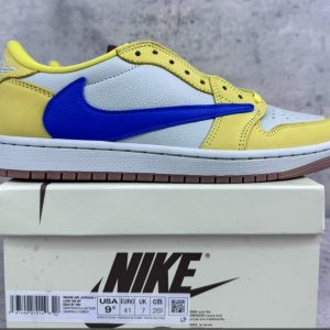 Jordan 1 Retro Low OG SP Travis Scott Canary (Women's)
