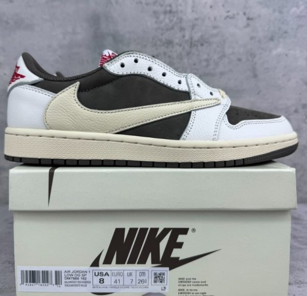 Jordan 1 Retro Low OG SP Travis Scott Reverse Mocha