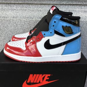 Jordan 1 Retro High Fearless UNC Chicago