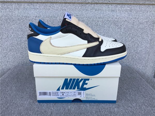 Jordan 1 Retro Low OG SP Fragment x Travis Scott